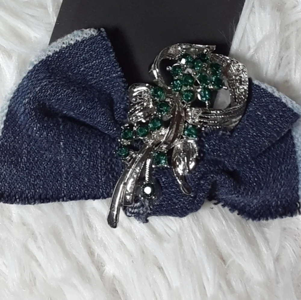 ☄Tasty Raw Edge Denim Holiday Bouquet Pin